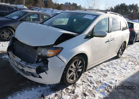 2015 Honda Odyssey Touring/Touring Elite from USA, damaged, VIN 5FNRL5H93FB074652